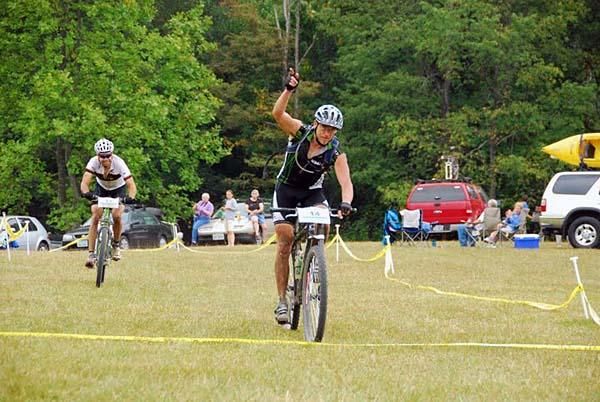 Gunnar Shogren put in a sweet ride yet again, with Blair following across the line - these guys will be going at it all fall as the top Masters on Cyclocross bikes.