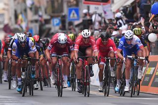 Alexander Kristoff (Katusha - Alpecin) wins the bunch sprint for the best of the rest