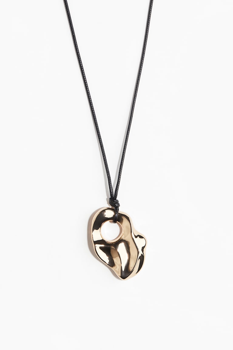 Pendant Cord Necklace