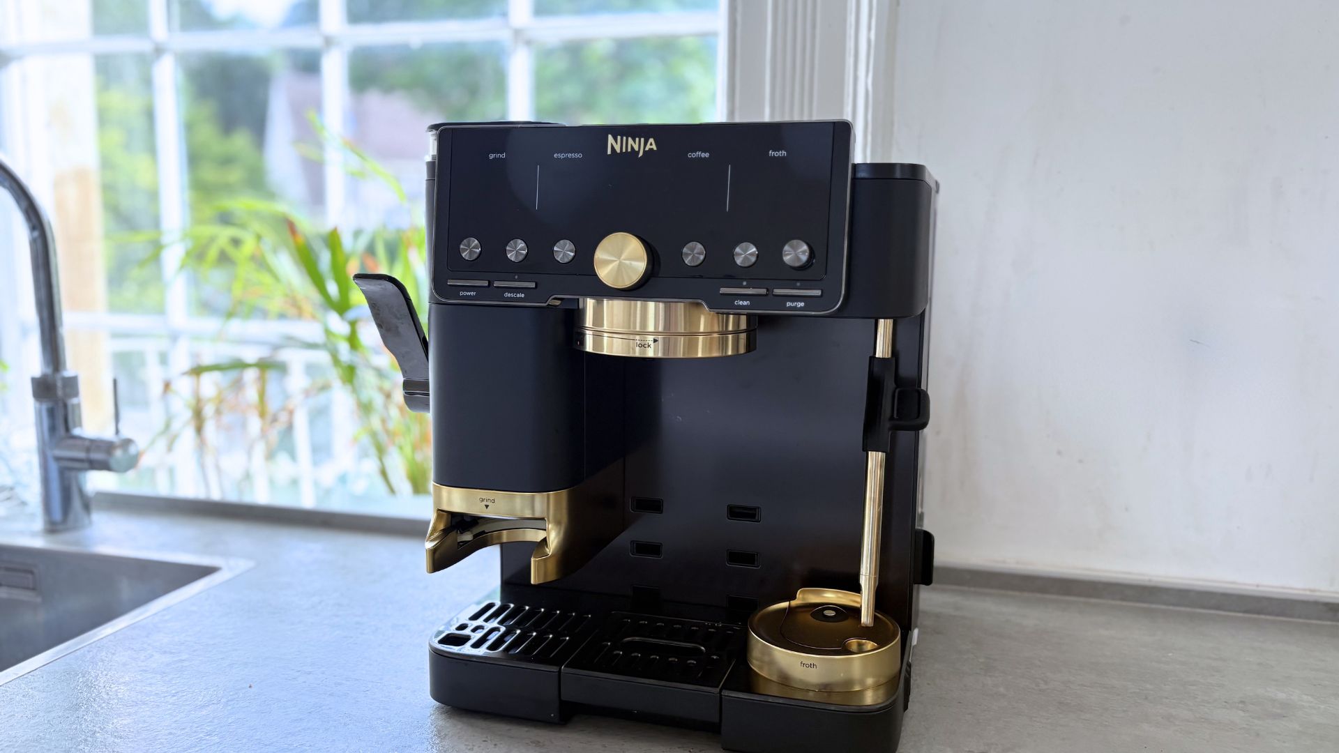 Accents and features added by David Beckham to the David Beckham Ninja Luxe Caf&amp;eacute; Pro Coffee Machine