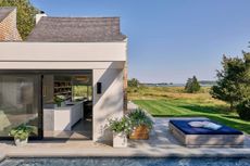 minimalist home: Modernist home in the Hamptons, Sotheby's International Realty