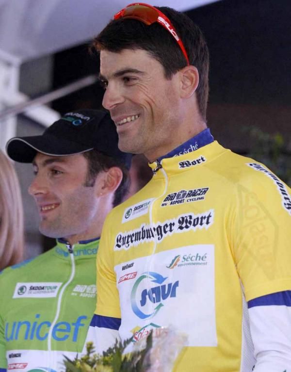 Jimmy Engoulvent (Saur-Sojasun) on the podium.