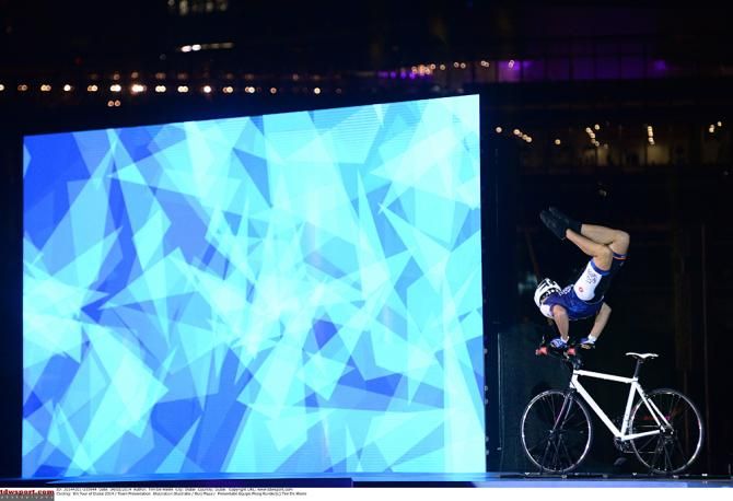Acrobats performed on bikes