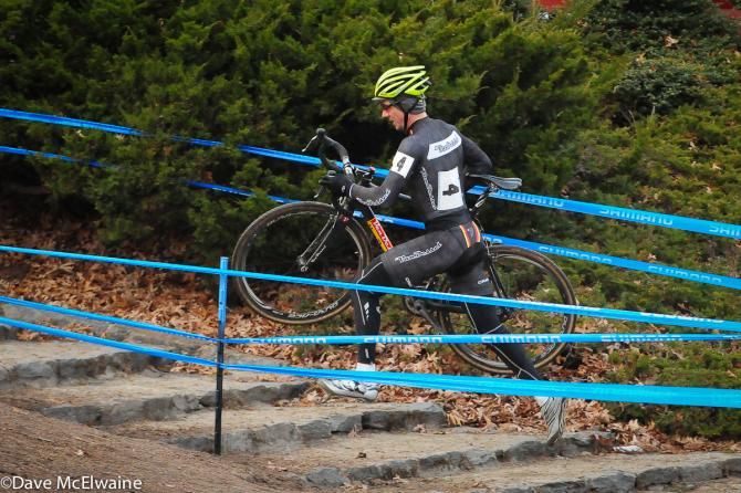 Mike Garrigan (Van Dessel) racing in second place with a quarter lap remaining