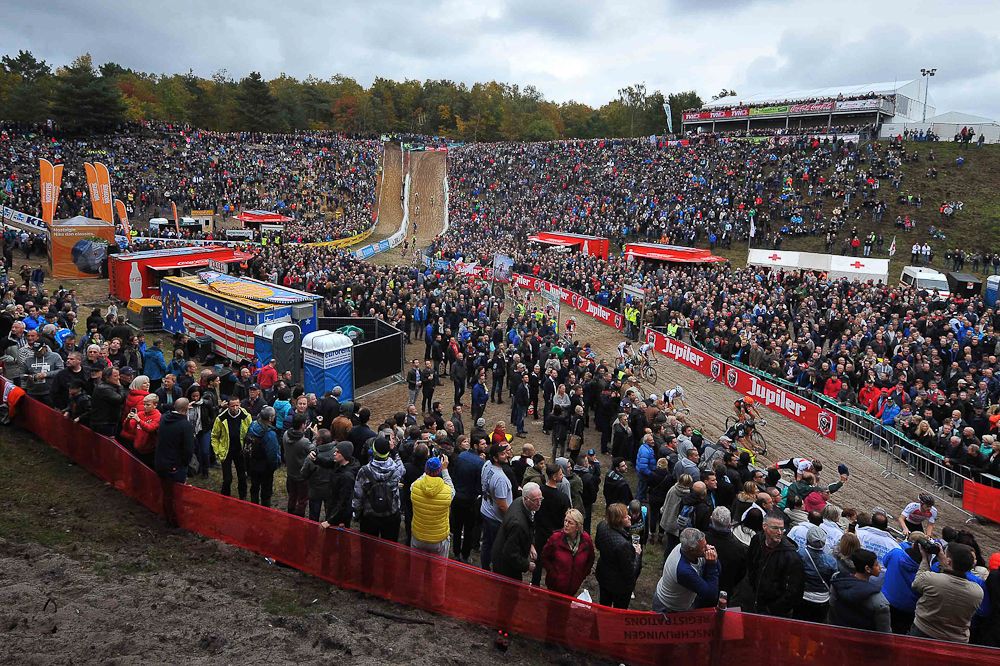 Big crowds in Zonhoven
