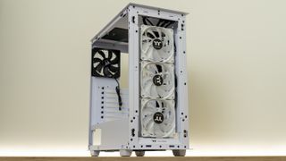 Thermaltake Divider 300TG ARGB Snow Edition