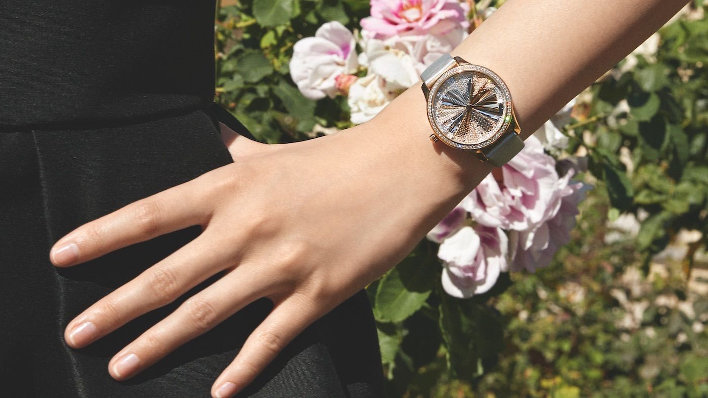 diorプレステージ　プライマリー Dior Prestige Le Nectar Premier: Face and Neck Serum | Dior US