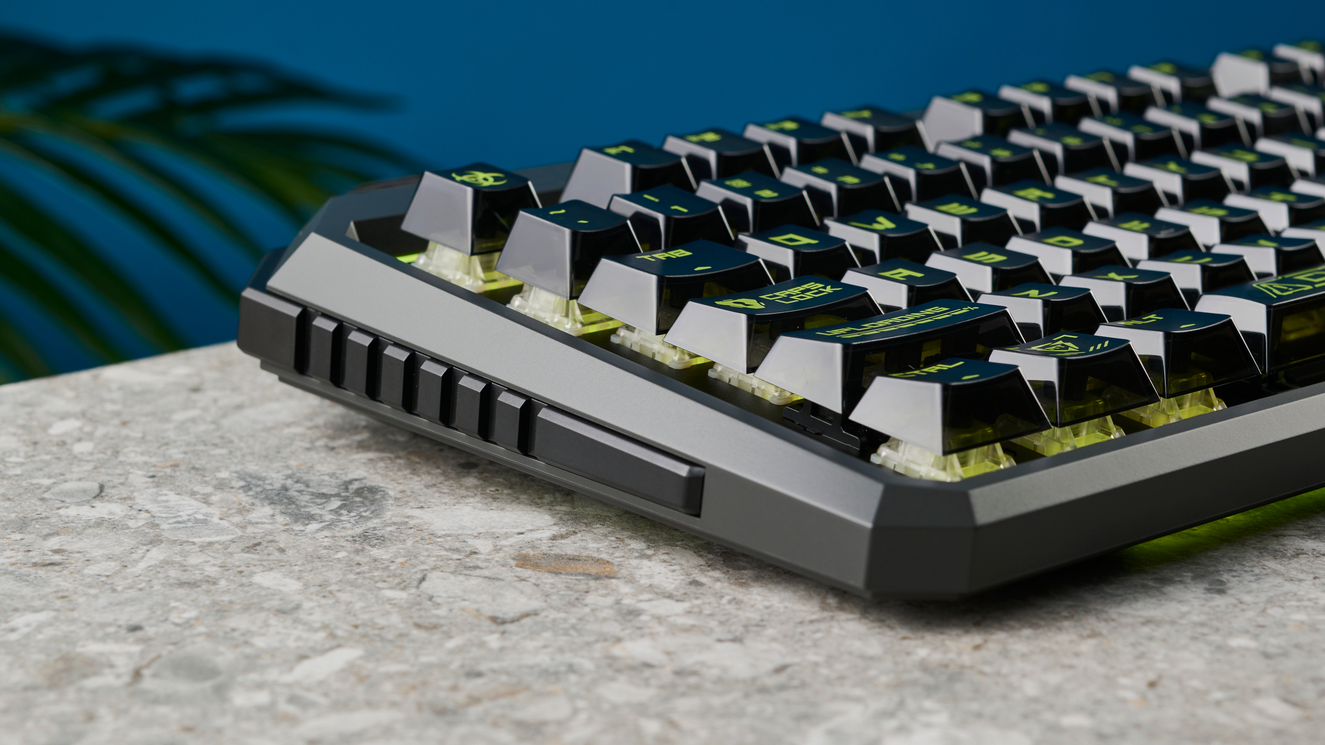 A MelGeek CYBER01 magnetic switch keyboard