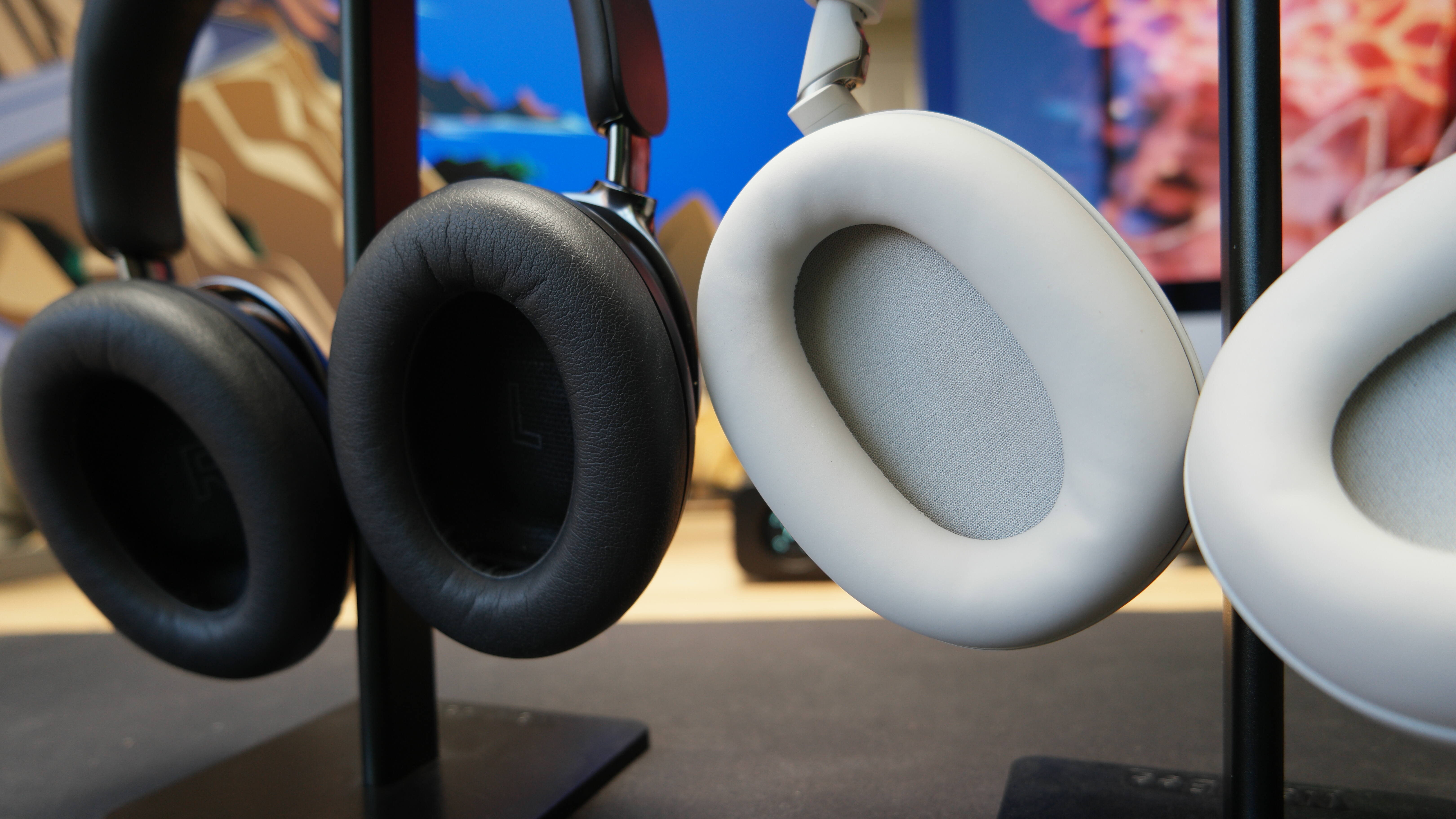 Sony WH-1000XM6 vs Bose QC Ultra (2nd Gen)