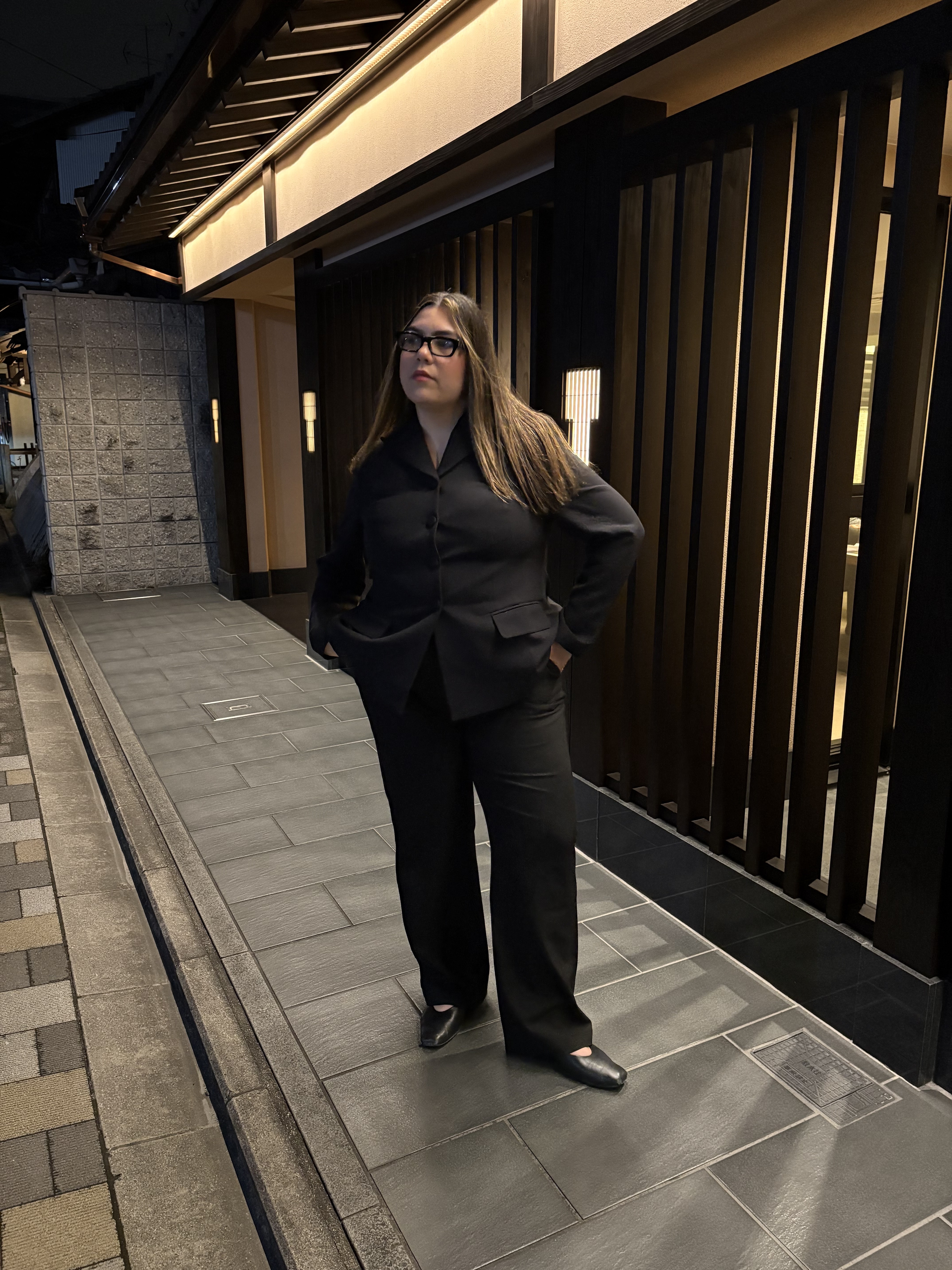 Who What Wear editor Ana Escalante wears plus size basics.