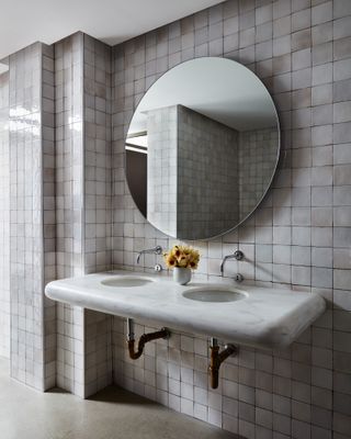 Washbasin and mirror inside Ryan Murphy Hollywood HQ