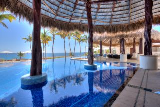 Bay of Dreams compound through Los Cabos