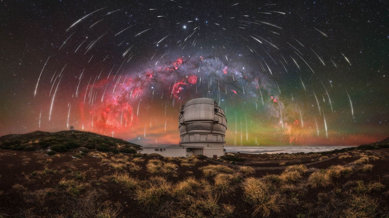 Photographer captures Geminid meteors over giant telescope for the first time in stunning 400MP night sky panorama