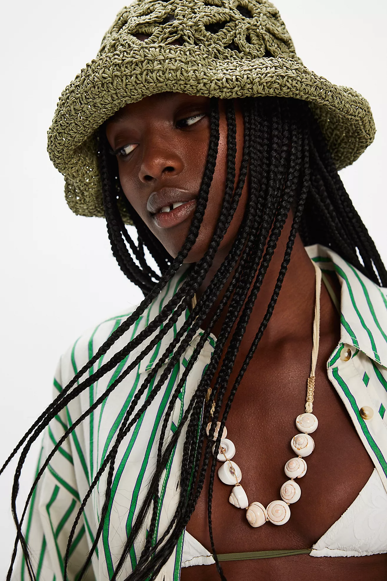 Cut-Out Daisy Crochet Straw Bucket Hat