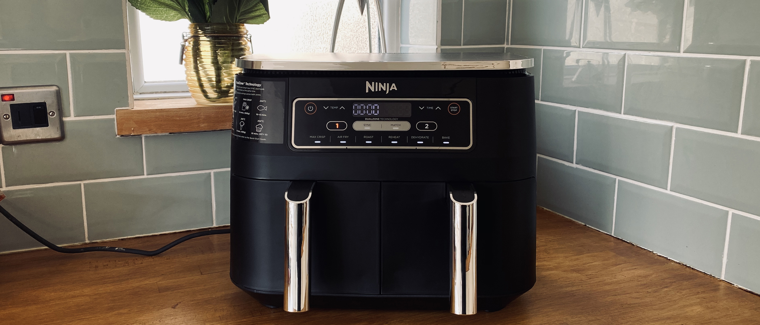 Ninja Foodi Dual Zone Air Fryer [AF300UK] 2 Drawers, 6 Cooking