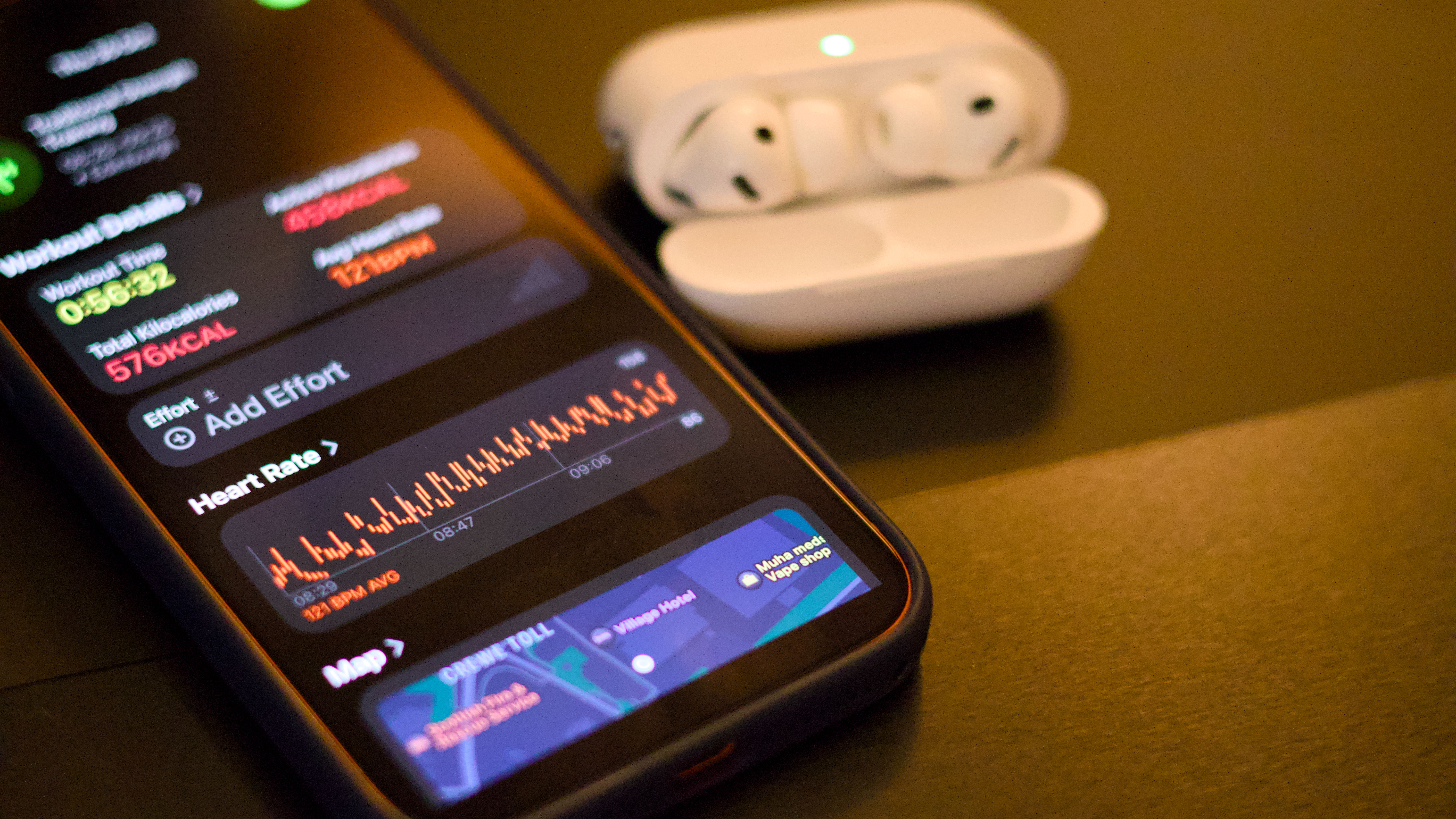 আমি Apple Watch Ultra 3 এর বিপরীতে AirPods Pro 3 এর হার্ট রেট ট্র্যাকিং পরিমাপ করেছি – এখানে তারা কীভাবে তুলনা করে