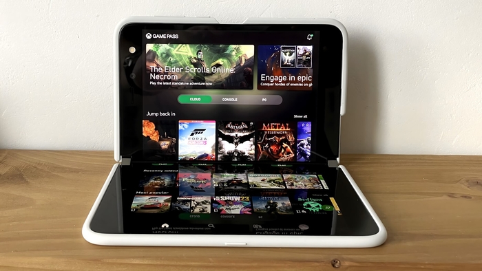 Aplicación Xbox Gamepass en Surface Duo