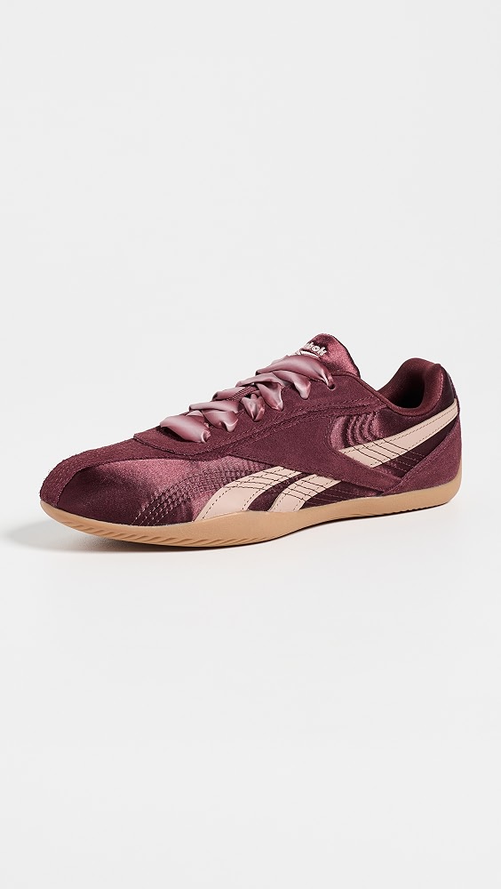 Ultra Lo Mary Sneakers - Red Velvet/gum