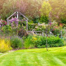 layered garden design