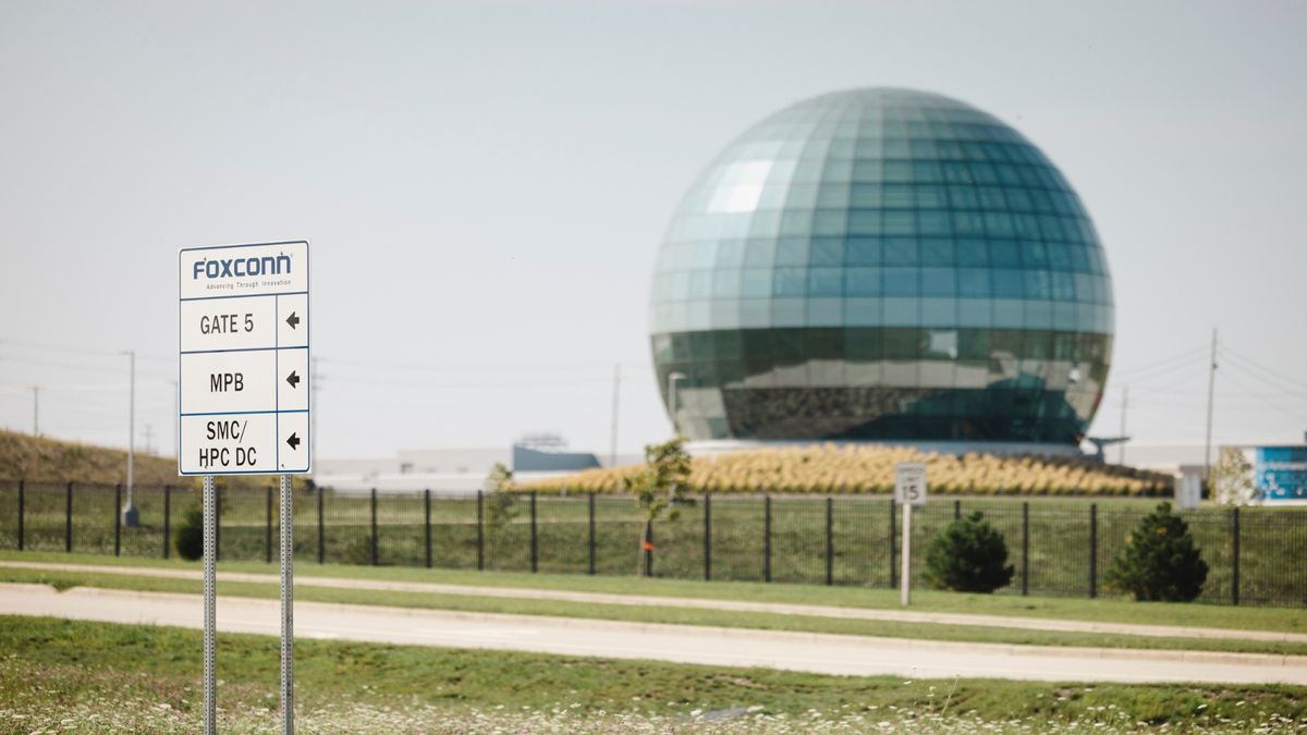 Foxconn to expand U.S. operations at Wisconsin site with $549 million investment —Taiwanese company gets approval for more AI data center industry in Racine County