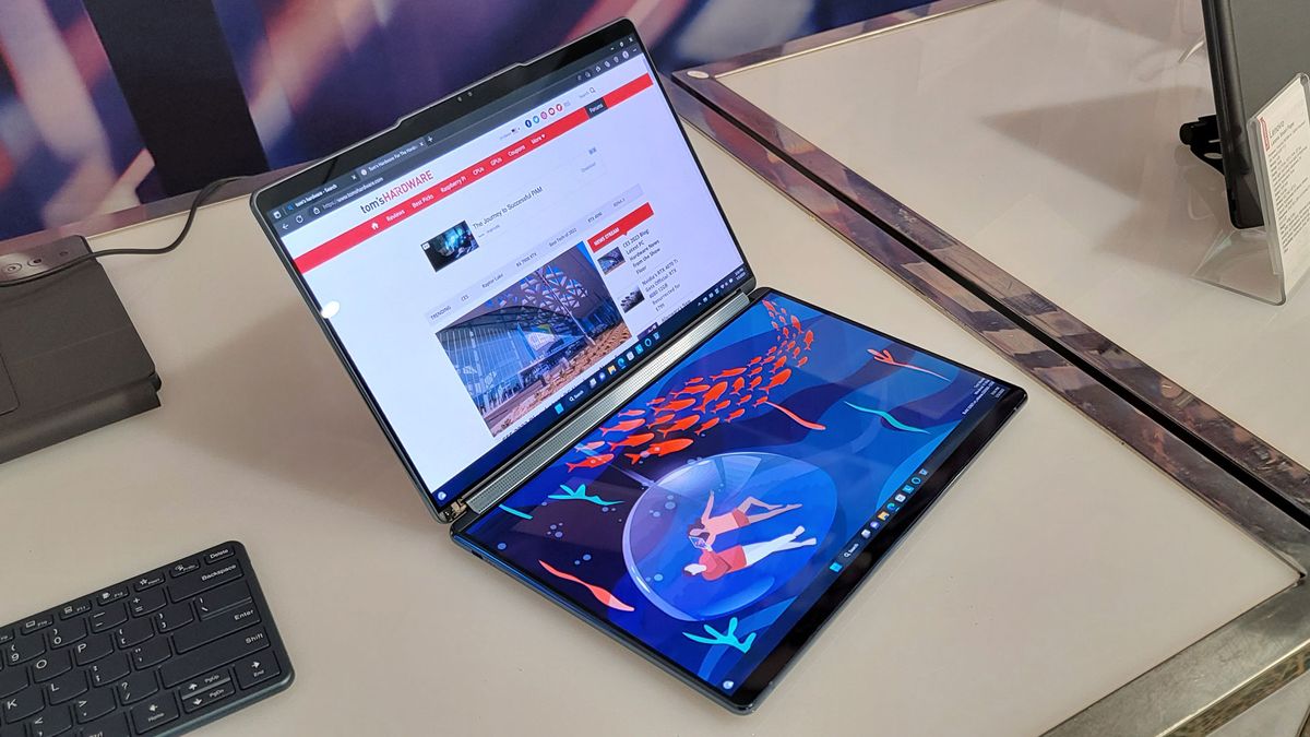 Lenovo Yoga Book 9i Has Two 13-inch OLED Screens | Tom's Hardware
