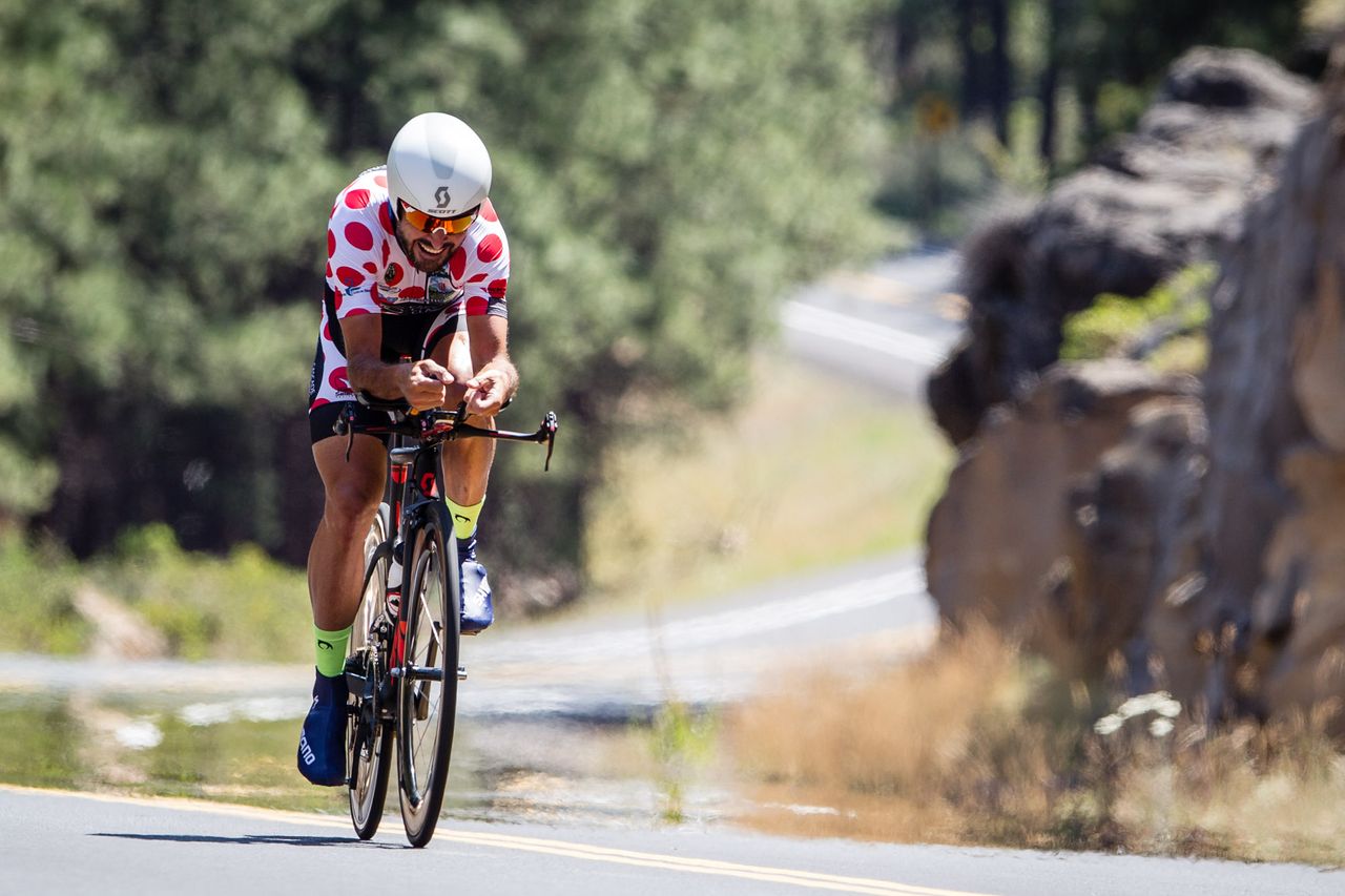 Fransisco Mencebo (Hangar 15) riding in the KOM jersey today