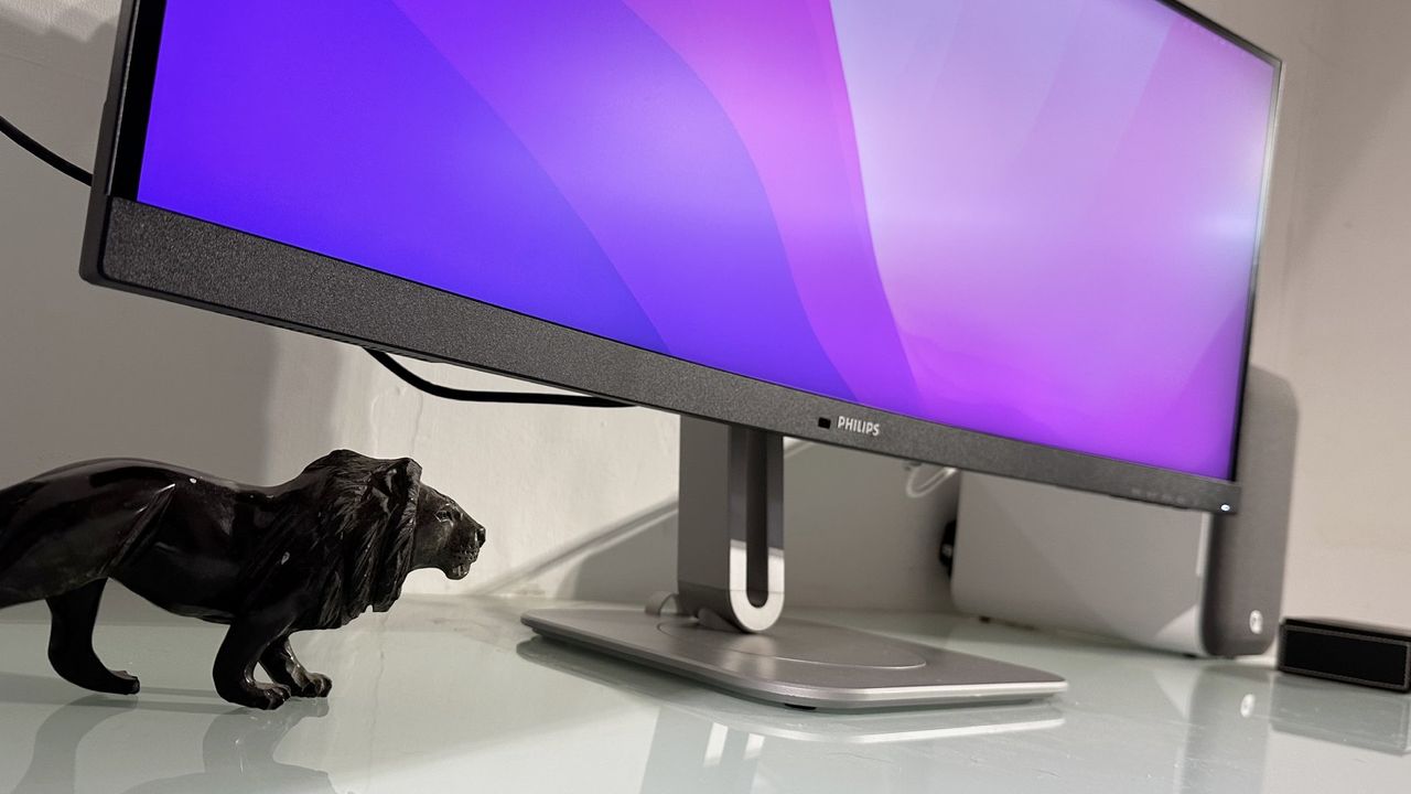 The Philips 34B2U5900C 5K2K monitor in a home office during our testing