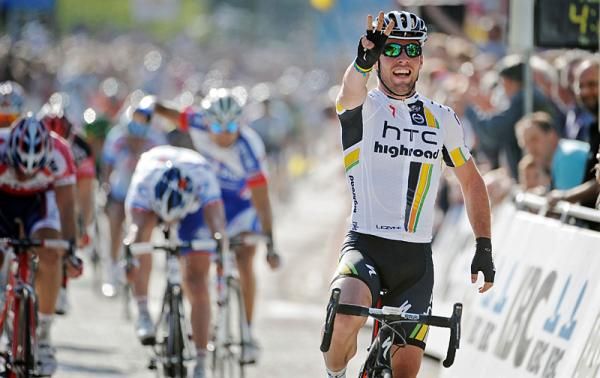 Mark Cavendish (HTC-Highroad) counts his three wins here
