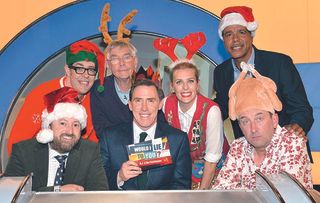 Tom Courtenay, Richard Osman (resplendent in a Christmas jumper), comedian Sara Pascoe and sports presenter Chris Kamara join David Mitchell and Lee Mack for a special festive edition of the show.