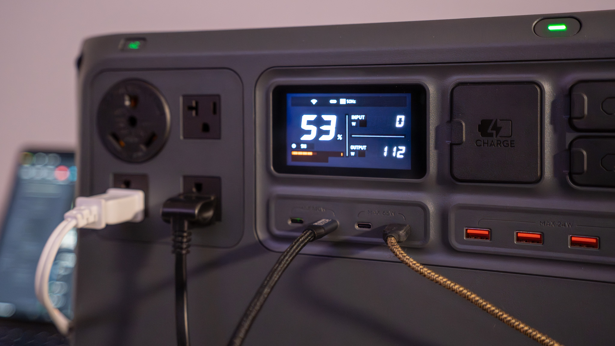 DJI Power 2000 - Power consumption with devices plugged