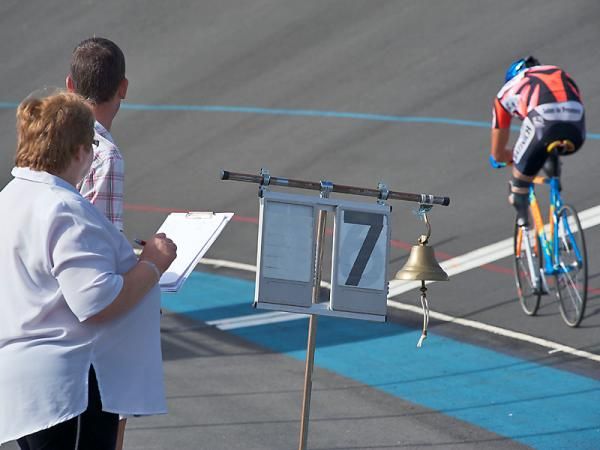 Counting down the pain for Wilfried Mingot during the individual pursuit.