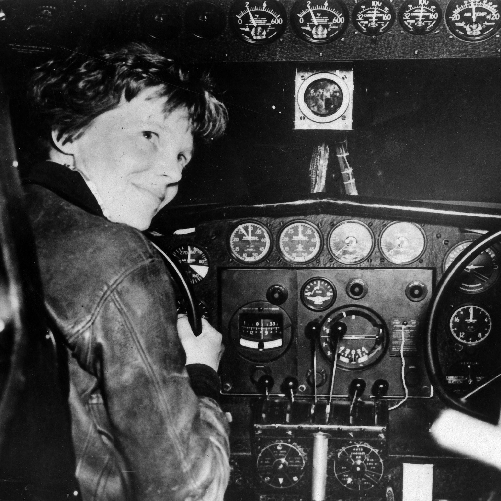 Amelia Earhart in cockpit of plane
