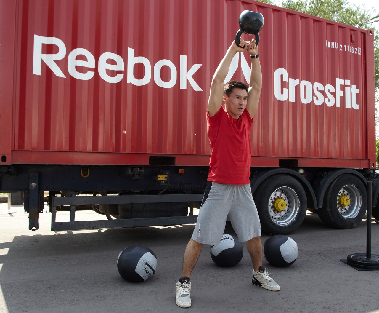 Reebok and Crossfit logos