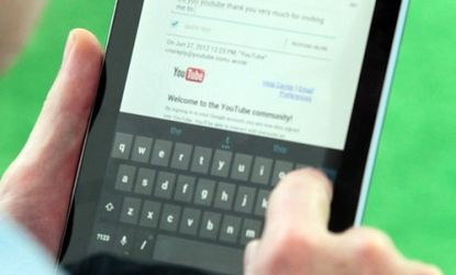 A journalist tries out Google's Nexus 7: The diminutive tablet may not be perfect, but it's price and portability have made it a major contender for the iPad.