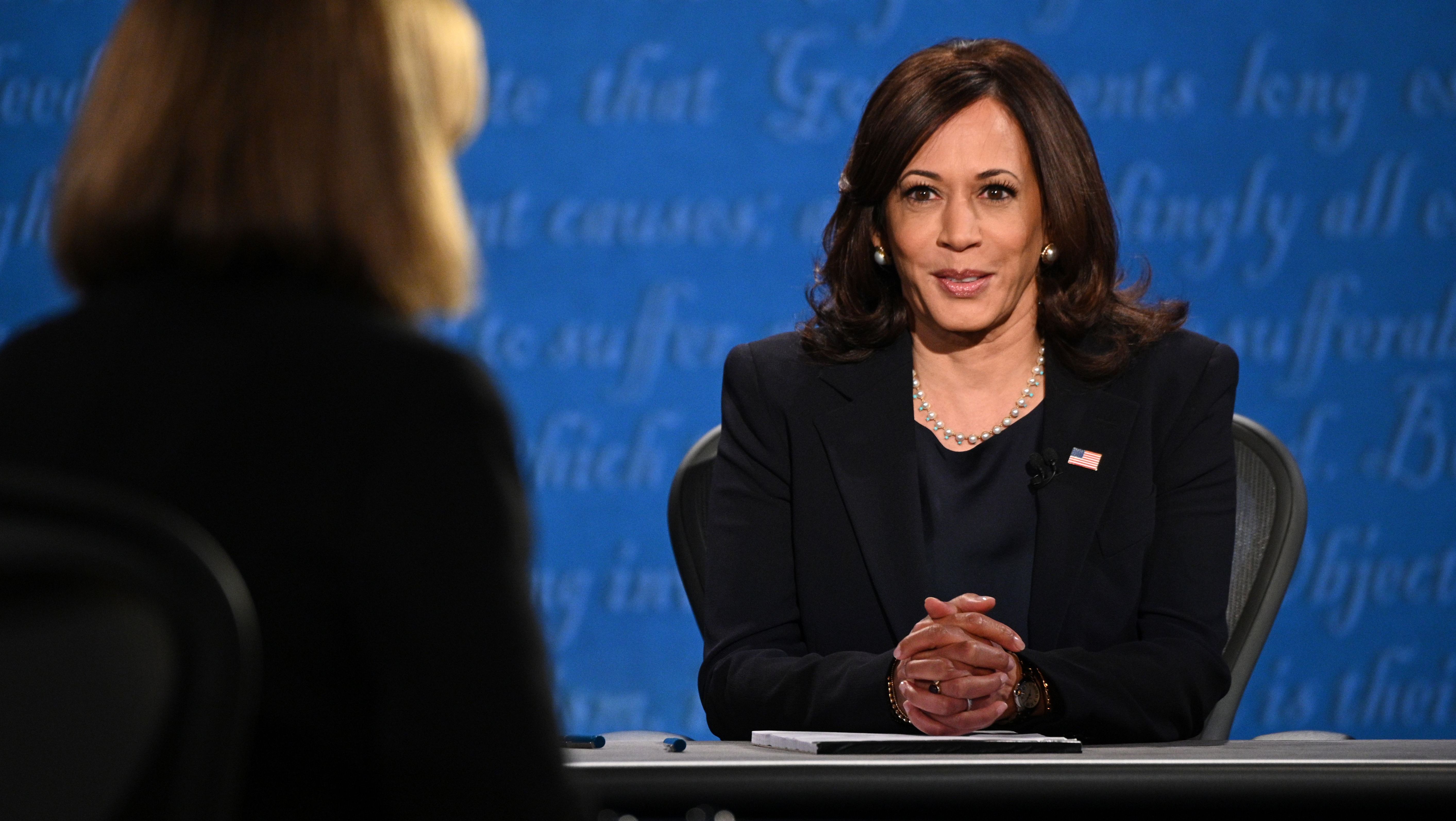 Kamala Harris & Mike Pence Vice Presidential Debate Reactions 2020 ...