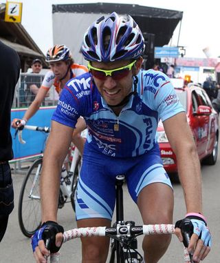 Fredrik Kessiakoff at the finish of the 2009 Giro d'Italia's fifth stage in Alpe di Siusi.