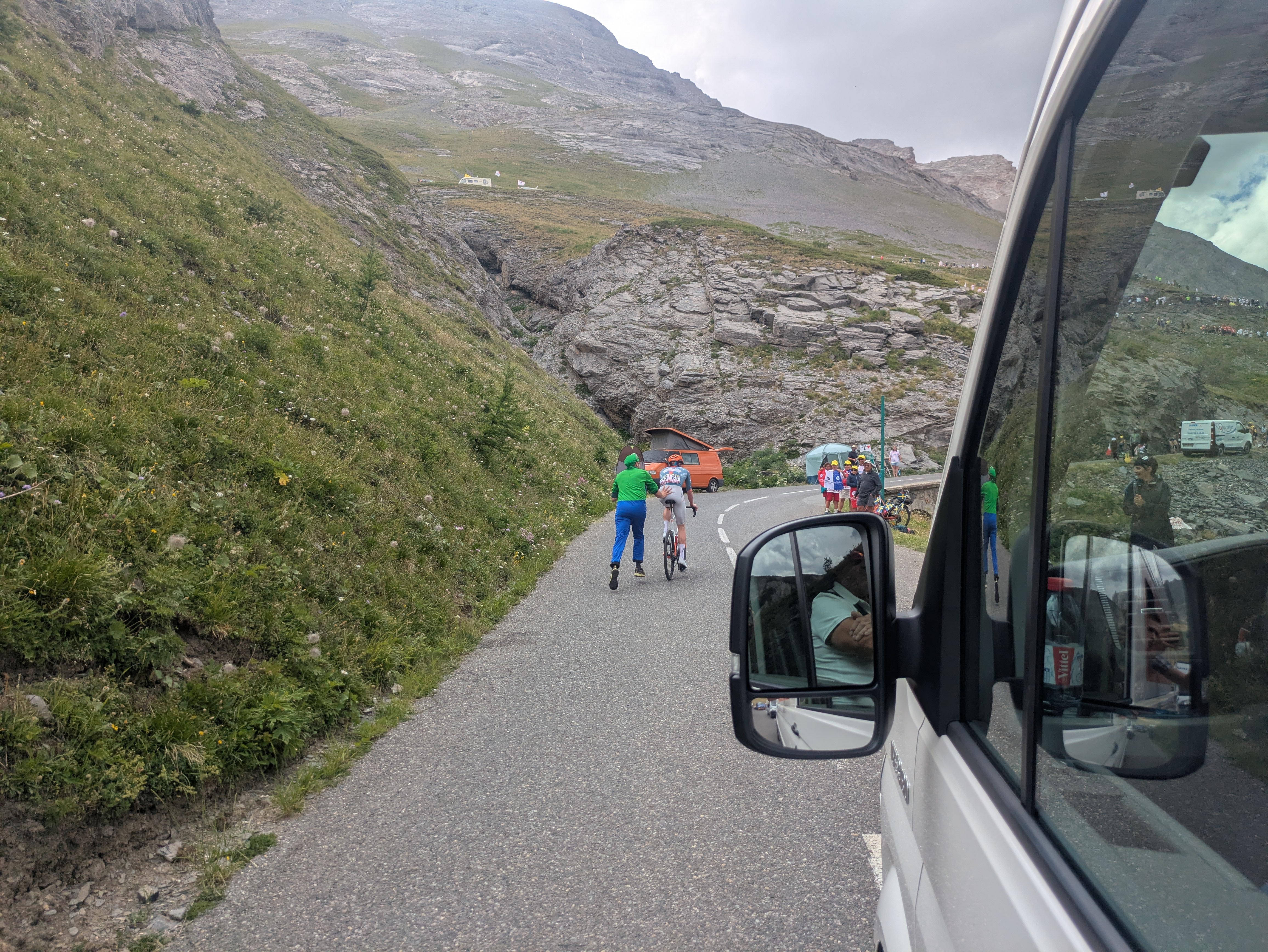 Tour de France broomwagon