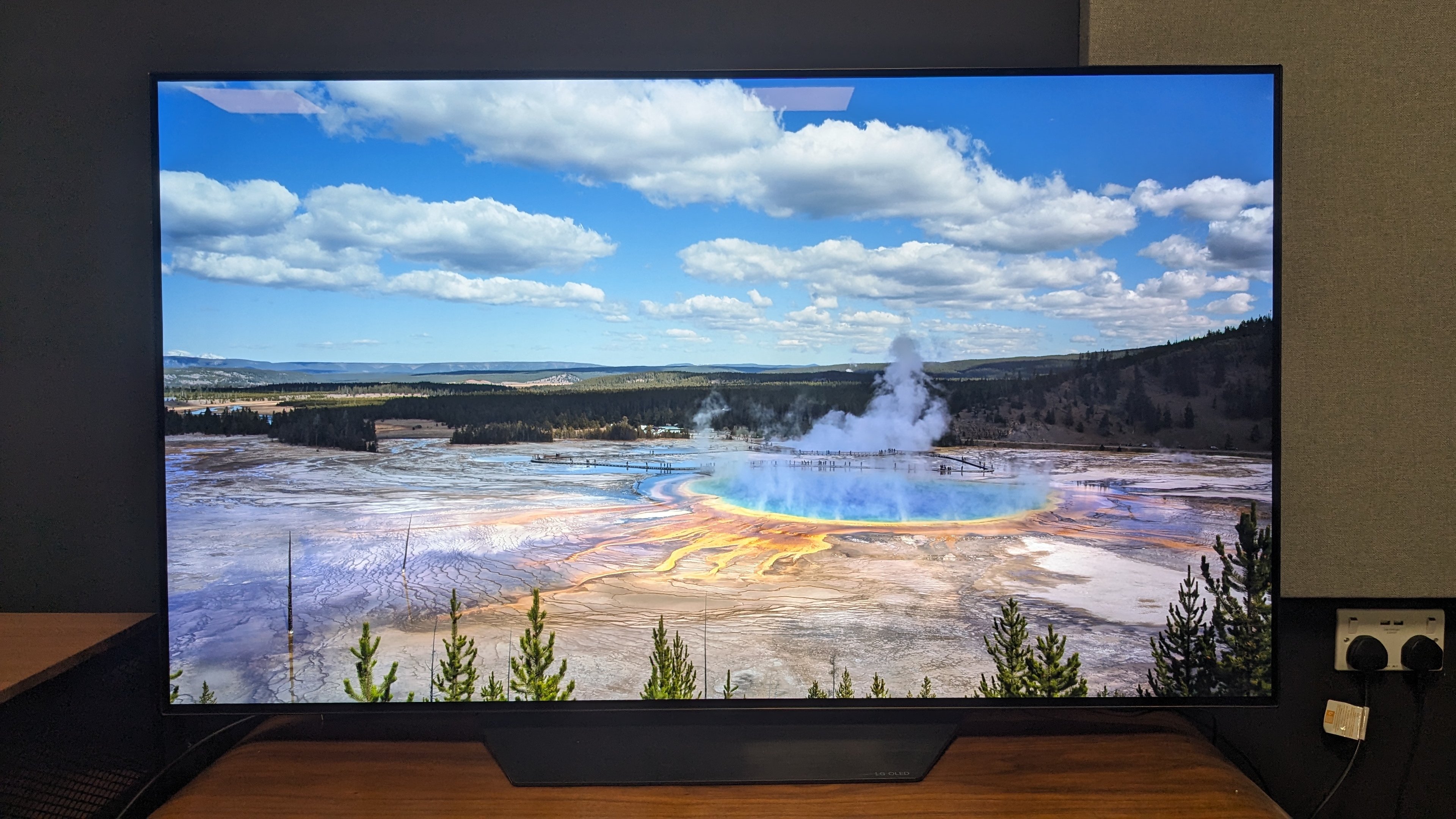 LG B3 with bright image of hot spring on screen