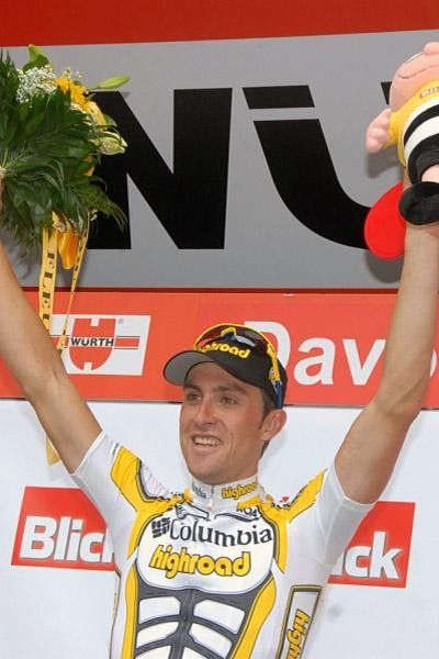 Bernard Eisel (Team Columbia - Highroad) celebrates his stage victory on the podium.