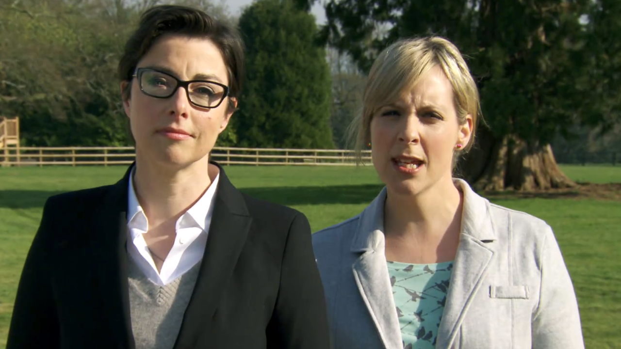 The Original Great British Bake Off Sounds Like It Was Going To Be An Emotional Train Wreck