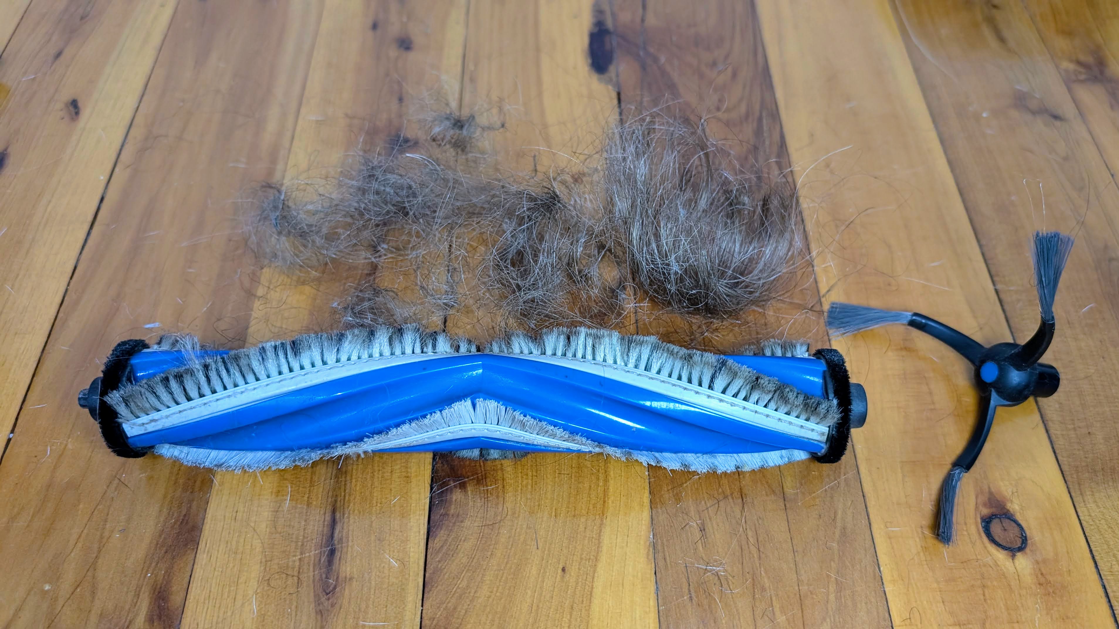 Ecovacs X5 Pro Omni with trapped hair removed