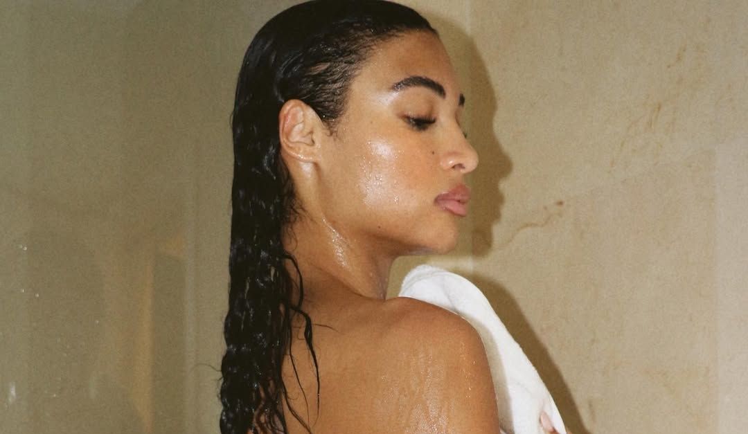 These 12 Essential Shower Oils Always Deliver Smooth Skin