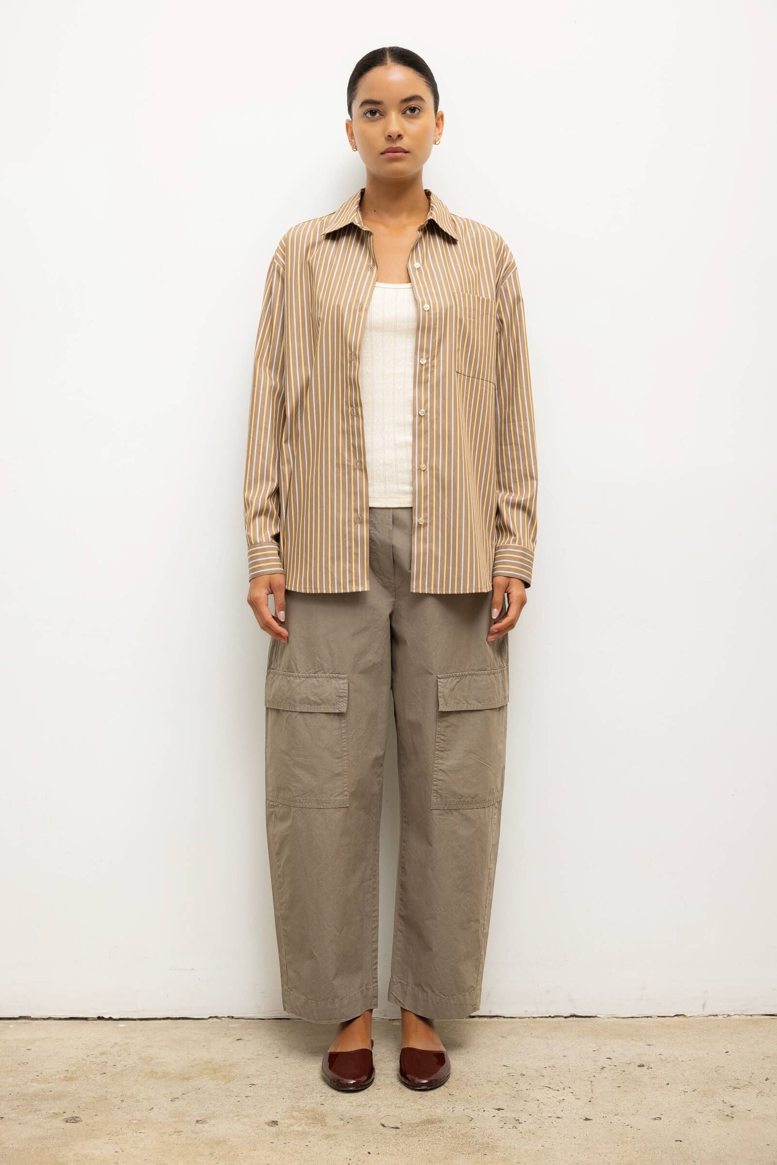 leset, Yoshi Classic Oversized Button Down
