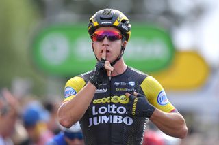 Dylan Groenewegen wins stage 7 at the Tour de France