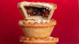 Christmas desserts in an air fryer: mince pies