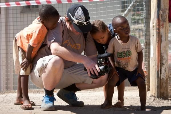 This videographer gets some help