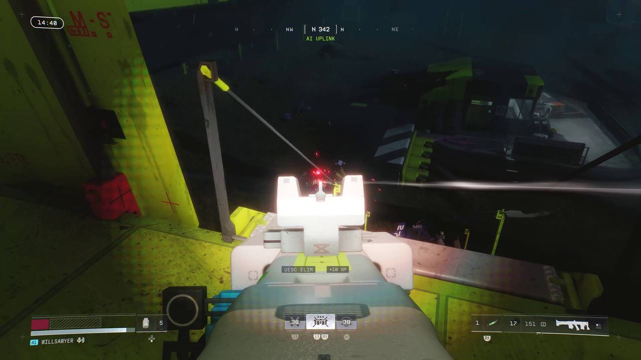 How to turn on your Marathon flashlight on Night Marsh