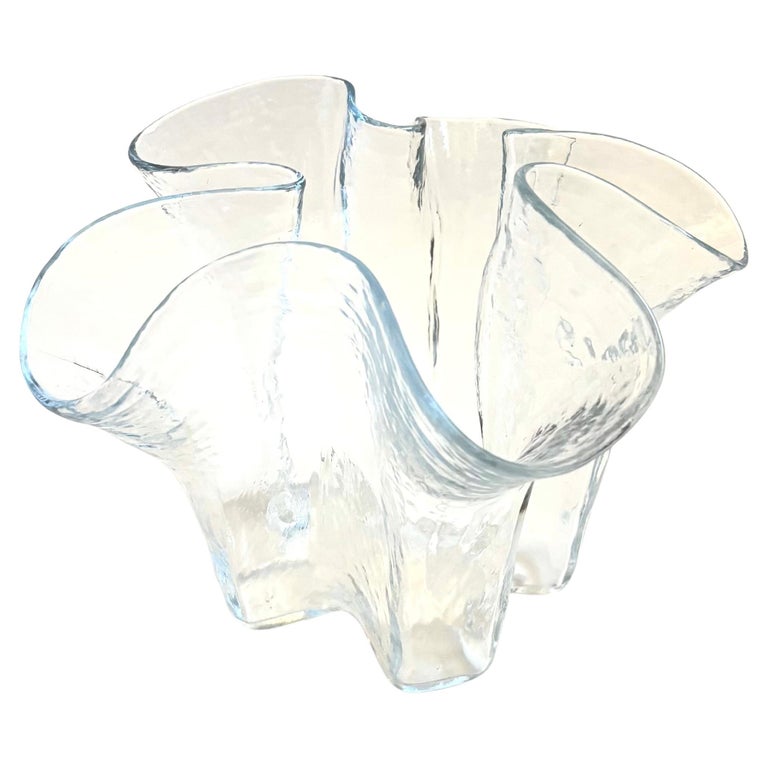 Muurla Finland Glass Handkerchief Vase