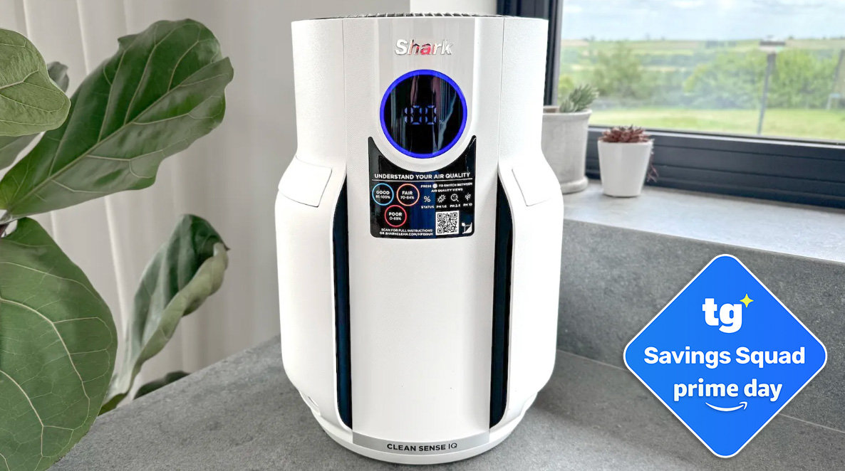 Shark NeverChange with CleanSense IQ UK label. 