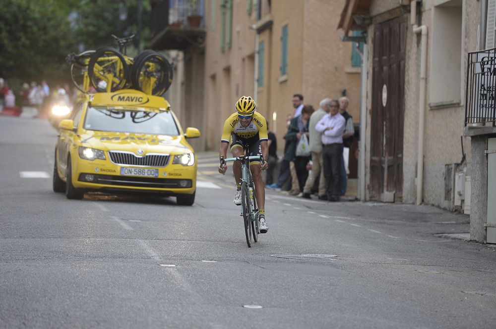 Martin Keizer (LottoNL-Jumbo) solo near the end of the race.